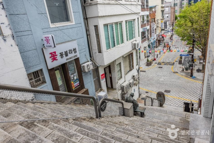 40계단_문화관광테마거리_3_공공3유형.jpg