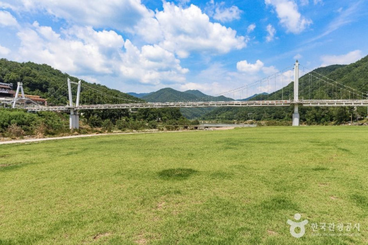 섬진강변_유원지_7_공공1유형.jpg