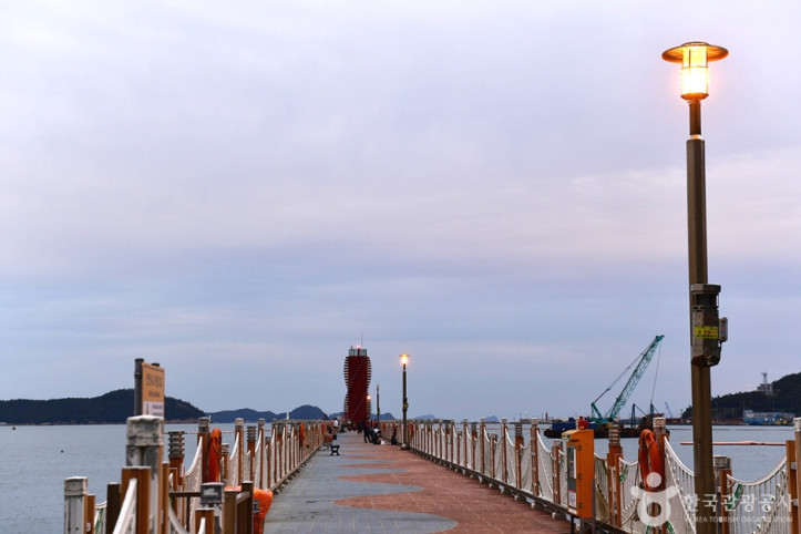 씨월드방파제_등대_3_공공3유형.jpg