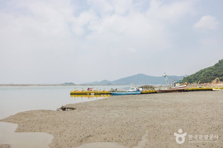 장구너머항_1_공공1유형.jpg