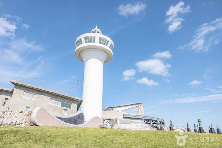 마라도_등대_5_공공3유형.jpg