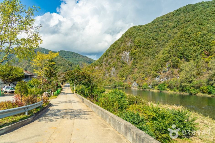 [효석문학100리길_4코스]_옛길따라_평창강_가는길_5_공공1유형.jpg