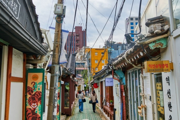 익선동_한옥거리_5_공공1유형.jpg