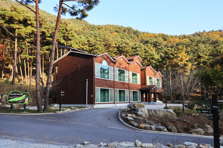 대봉산자연휴양림_1_공공3유형.jpg