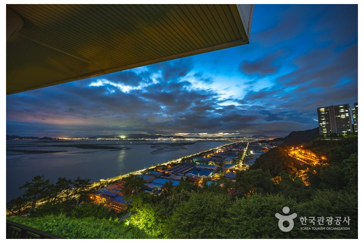 아미산_전망대_6_공공3유형.jpg