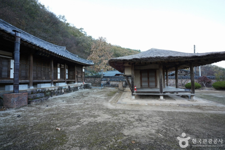백산_안희제_생가_5_공공3유형.jpg