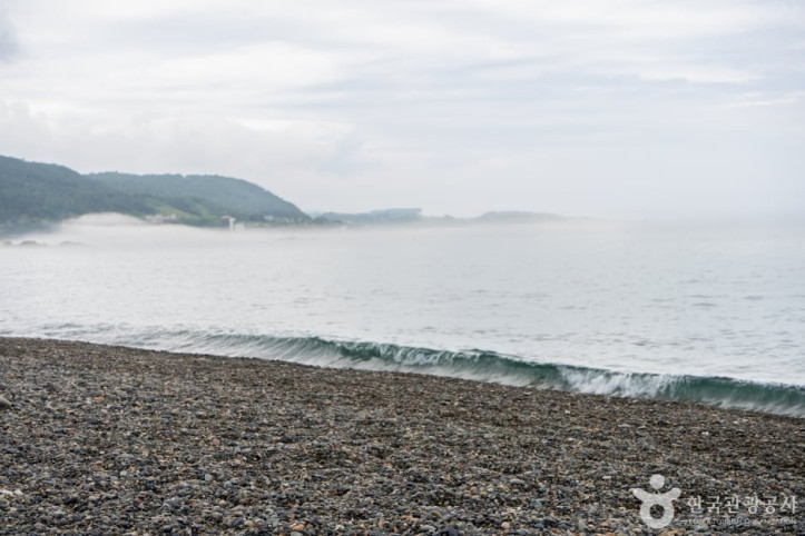강동몽돌해변_(정자해변)_4_공공3유형.jpg