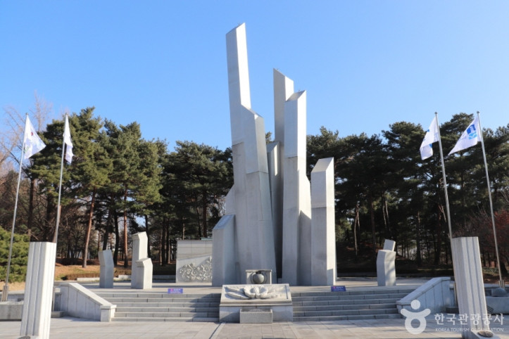수원_현충탑_3_공공3유형.JPG