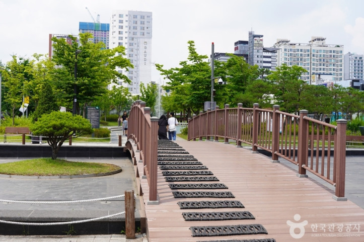 역전근린공원_1_공공3유형.JPG