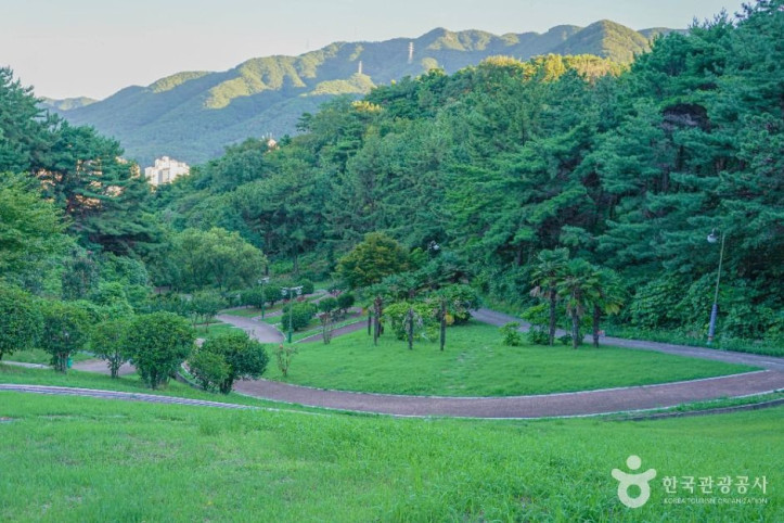 반룡산공원_1_공공1유형.jpg