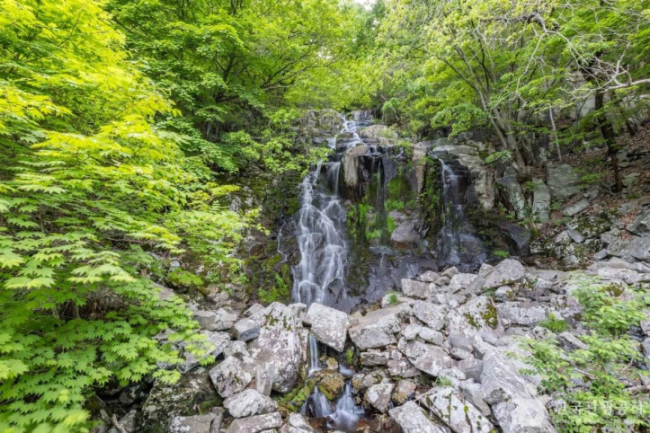 시무지기_폭포_(무등산권_국가지질공원)_7_공공3유형.jpg