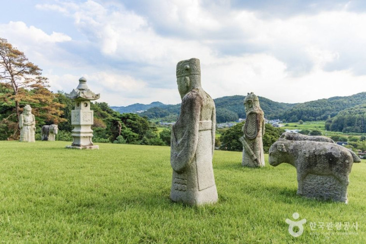 파주_윤관장군묘_7_공공1유형.jpg