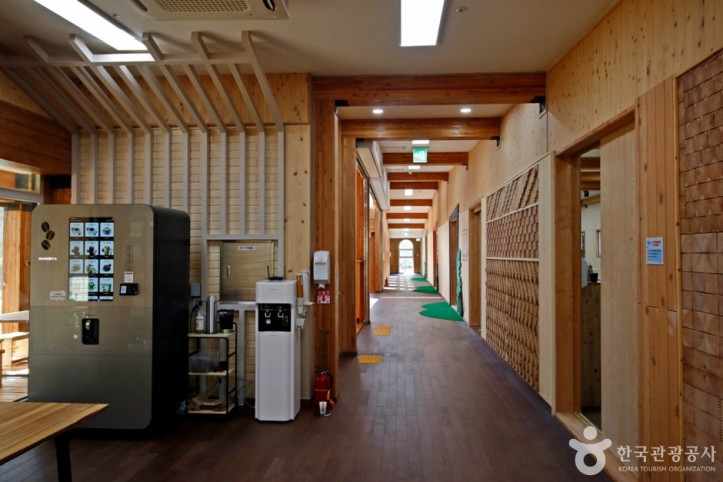 무주목재문화체험장_1_공공3유형.JPG