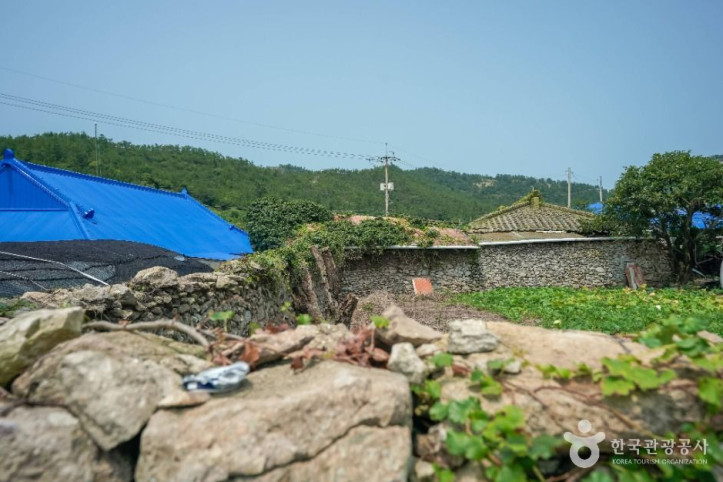 비금도_내촌마을_옛_담장_3_공공1유형.jpg