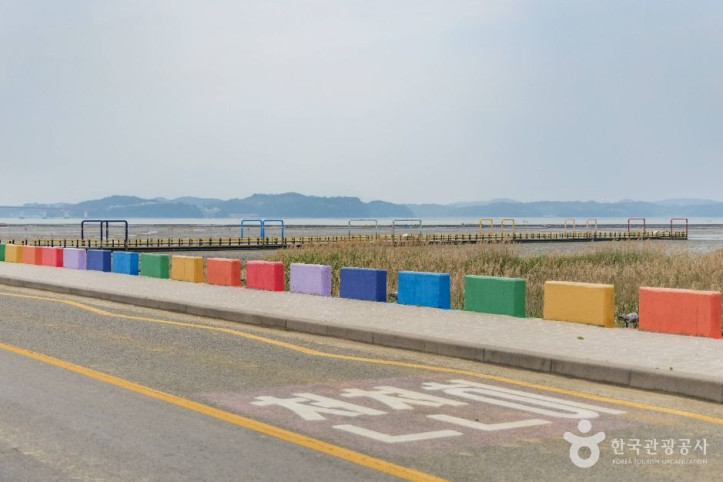 무지갯빛_해안도로_4_공공1유형.jpg