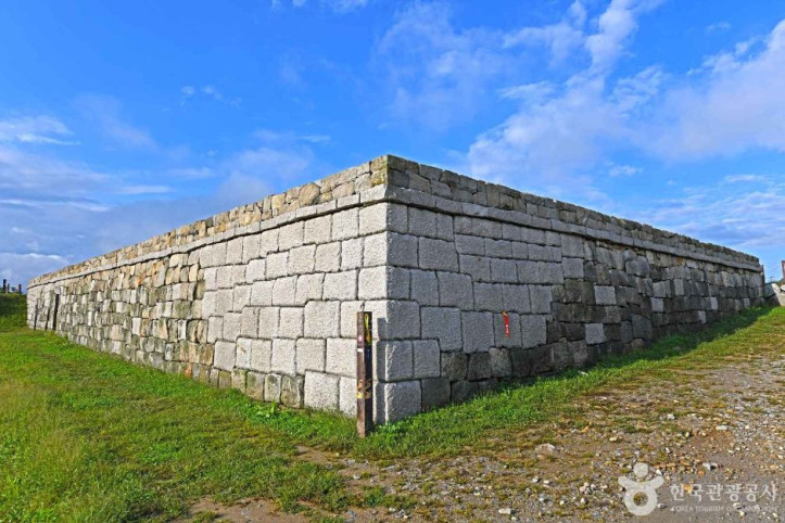망월돈대_및_장성_2_공공3유형.JPG