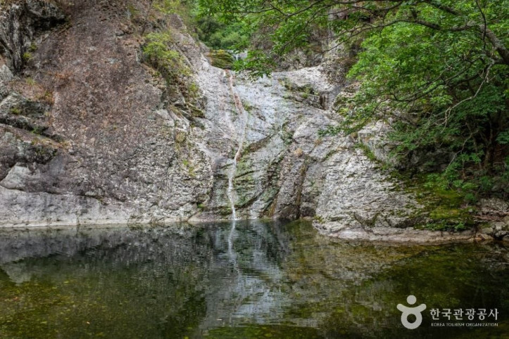 용연폭포_1_공공3유형.jpg