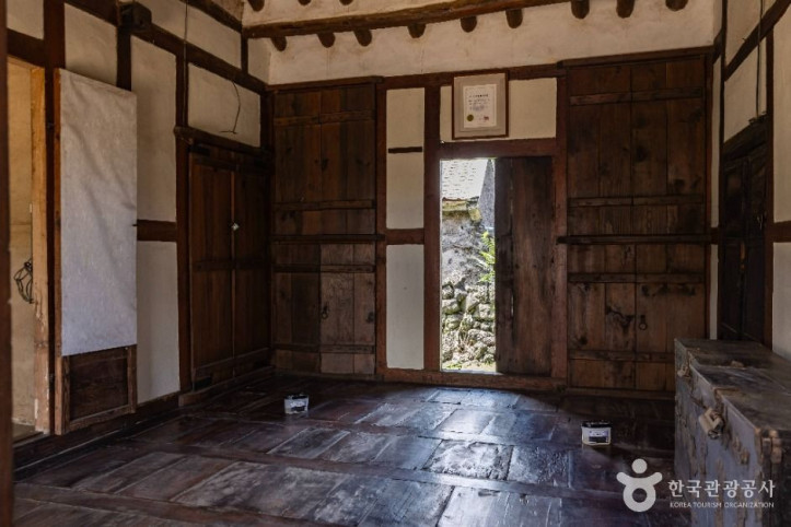 제주_성읍마을_고평오_고택_4_공공1유형.jpg