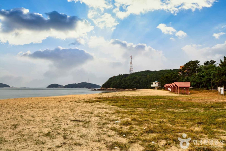 승봉도_이일레_해변_3_공공3유형.jpg