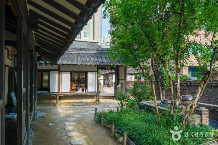 이상화_고택_2_공공1유형.jpg