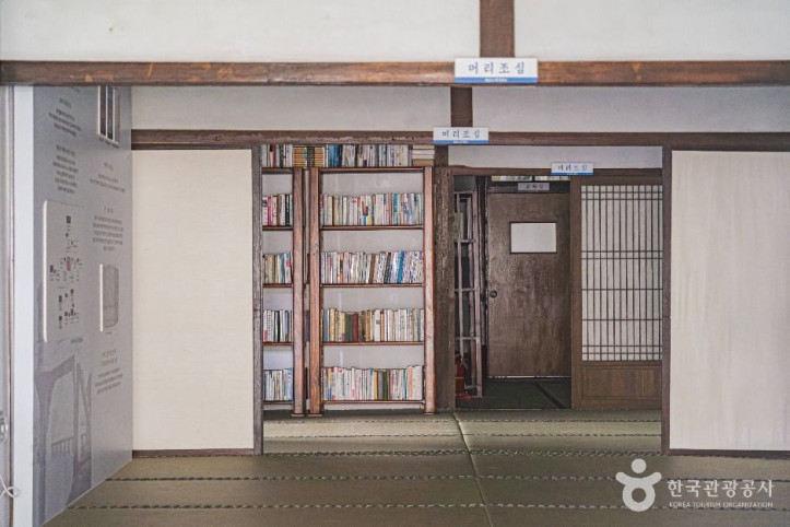 타오르는_강_문학관_3_공공1유형.jpg
