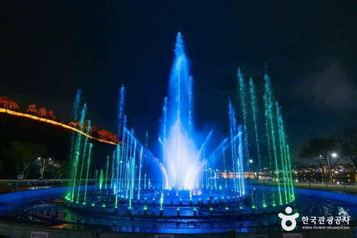 진주_음악분수대_2_공공1유형.jpg
