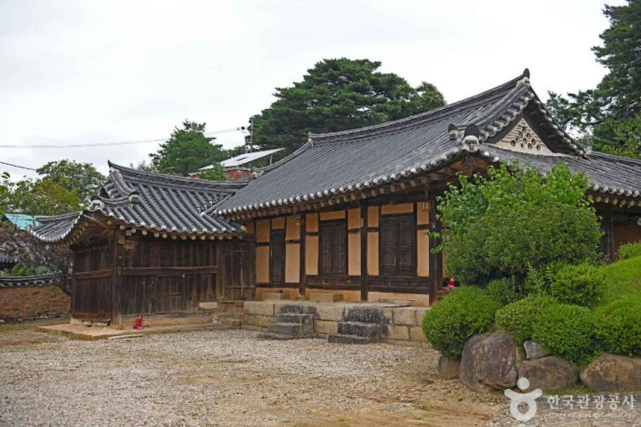 고성_어명기_고택_1_공공3유형.JPG
