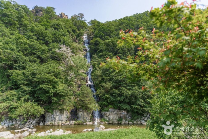 화도푸른물센터_피아노폭포_2_공공1유형.jpg