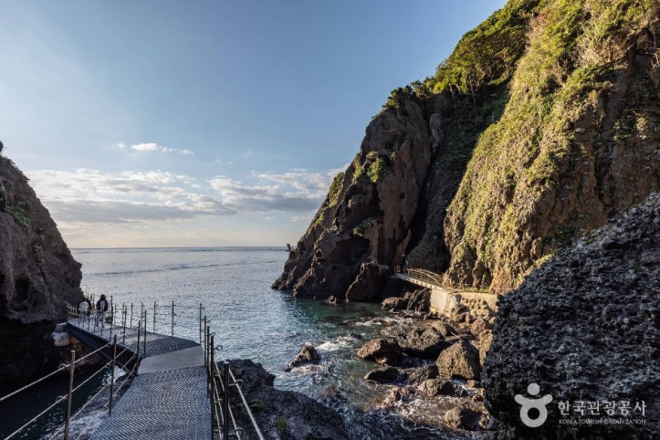 행남_도동_해안산책로_(울릉도,독도_국가지질공원)_3_공공1유형.jpg