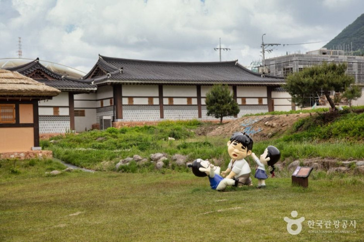 김유정문학촌_3_공공3유형.jpg