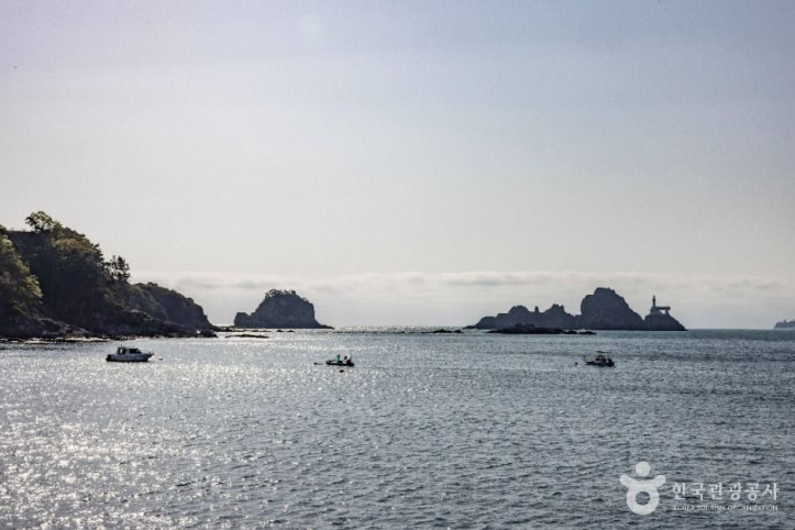 오륙도_(부산_국가지질공원)_4_공공1유형.jpg