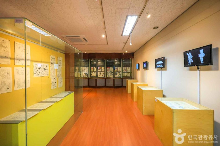 청강_만화역사박물관_2_공공3유형.jpg