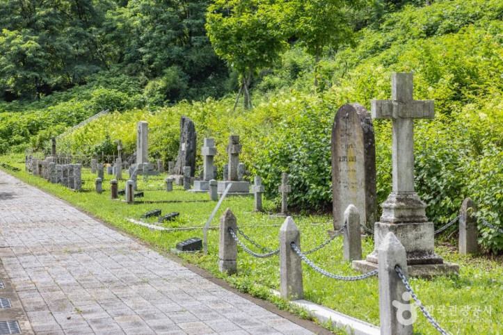 인천가족공원_외국인묘지_7_공공1유형.jpg