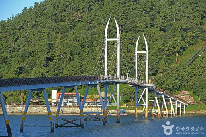 가우도_출렁다리_4_공공3유형.JPG