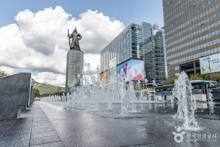 광화문광장_2_공공1유형.jpg