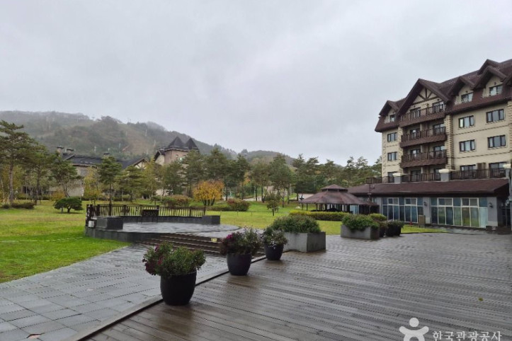 인터컨티넨탈_알펜시아_평창_리조트_3_공공1유형.jpg