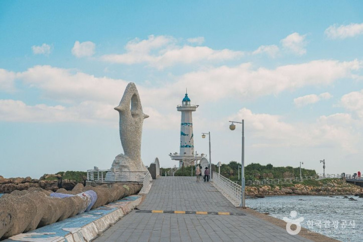 슬도등대_2_공공1유형.jpg