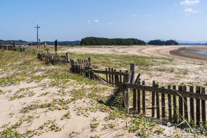 바람아래해수욕장_3_공공3유형.jpg