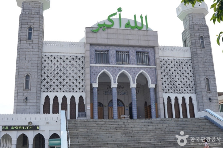 한국이슬람교_서울중앙성원_1_공공3유형.JPG