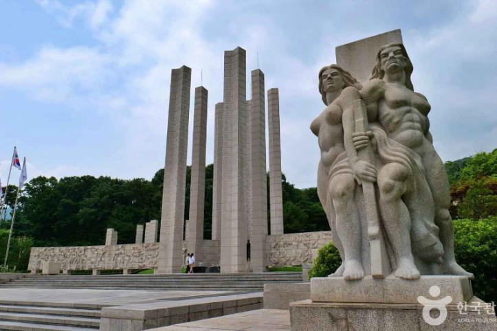 4·19학생혁명기념탑_4_공공3유형.JPG