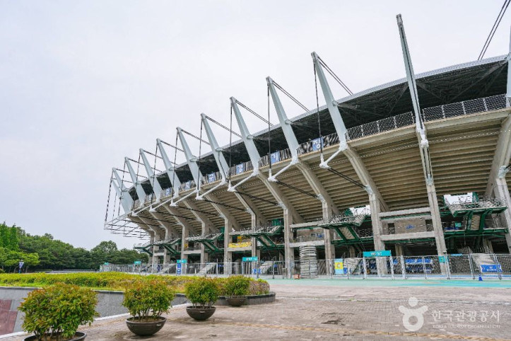 울산체육공원_2_공공1유형.jpg