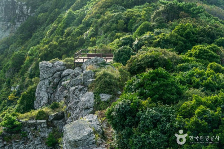 거문도_신선바위_3_공공1유형.JPG