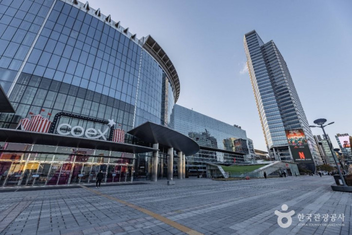 코엑스동측광장_4_공공3유형.jpg