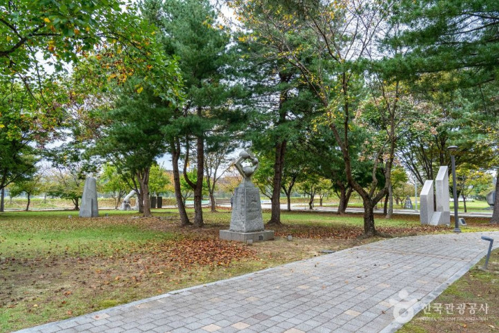구드래조각공원_3_공공1유형.jpg