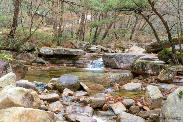 대야산_용추계곡_3_공공3유형.jpg