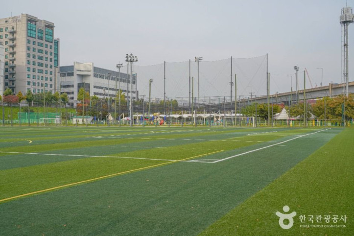 살곶이체육공원_9_공공1유형.jpg