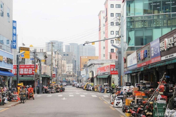 대구_오토바이골목_2_공공3유형.jpg