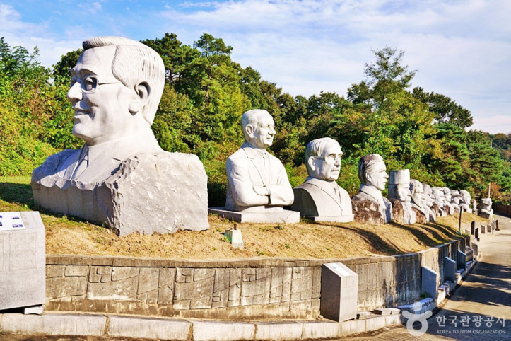 음성큰바위얼굴테마파크_3_공공3유형.JPG