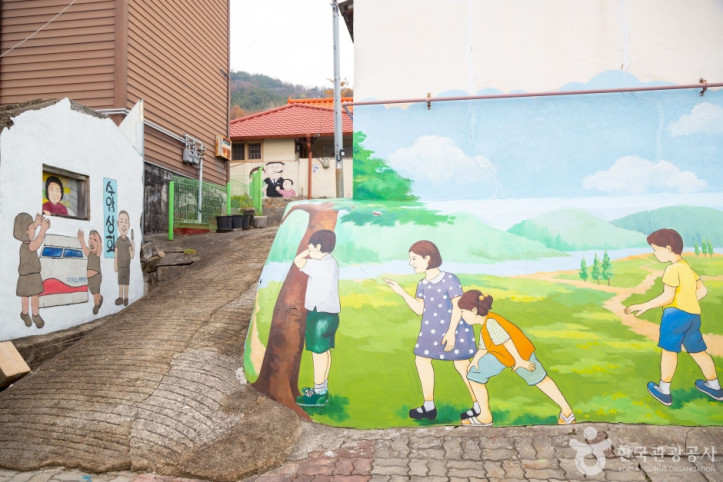 수암골_벽화마을_4_공공3유형.jpg