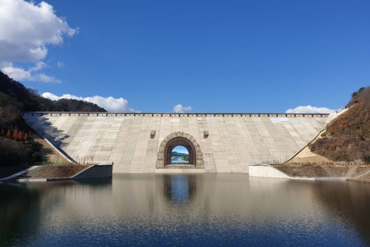 평화의_댐(화천)_1_공공3유형.jpg